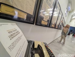 Hari Terakhir Pameran Pers Dalam Lorong Waktu di Kota Lama Semarang