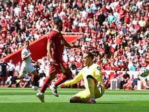 Liverpool Vs Sevilla: The Reds Menang Telak 4-1 di Laga Pramusim Liverpool Vs Sevilla: The Reds Menang Telak 4-1 di Laga Pramusim