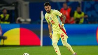 Alex Baena tampil dua kali di Euro 2024, yakni melawan Italia dan Albania di fase grup. Di Olimpiade 2024, pemuda 23 tahun ini menjadi andalan di lini tengah, termasuk mencetak satu gol dan satu asis dalam final melawan Prancis. Foto: Getty Images/Eurasia Sport Images