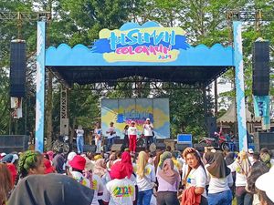 Ribuan Warga Pagar Alam Antusias Ikuti Besemah Color Run