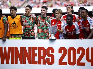 Emirates Cup: Arsenal Sikat Lyon 2-0