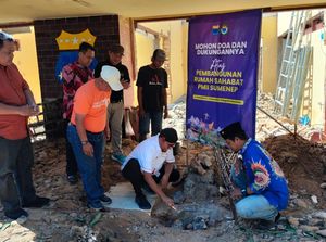 Bupati Fauzi Letakkan Batu Pertama Pembangunan Rumah Sahabat PMII Sumenep Bupati Fauzi Letakkan Batu Pertama Pembangunan Rumah Sahabat PMII Sumenep