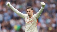 City diyakini harus jual Ederson dulu untuk datangkan Donnarumma. Sejauh ini Galatasary meminatinya, tapi Ederson belum tentukan pilihan (Getty Images/Catherine Ivill - AMA)