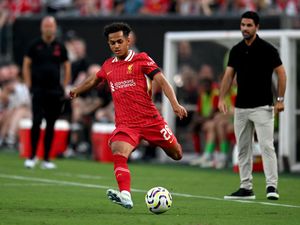 Liverpool Belum Belanja, Jual Pemain Potensial, Ditolak Gebetan