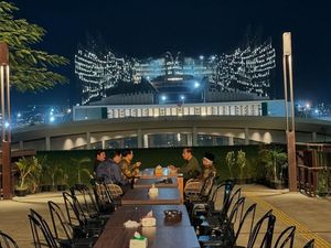 Jokowi Makan Malem Bareng Prabowo di IKN, Ada Luhut