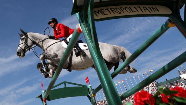 Paris 2024 Olympics - Equestrian - Jumping Individual Final - Chateau de Versailles, Versailles, France - August 06, 2024. Christian Kukuk of Germany riding Checker 47 in action. REUTERS/Paul Childs     TPX IMAGES OF THE DAY
