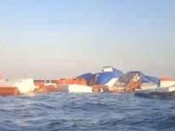 Kapal Muat 5.000 Sak Semen Tenggelam di Selayar, 8 ABK-Penumpang Selamat