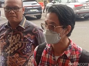 Video: Edward Akbar Beri Keterangan Tambahan soal Dugaan Kimberly KDRT Anak Video: Edward Akbar Beri Keterangan Tambahan soal Dugaan Kimberly KDRT Anak
