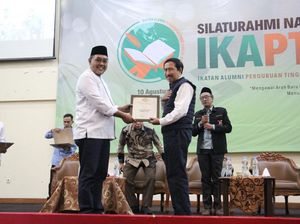 Gus Jazil Kembali Terpilih Secara Aklamasi Jadi Ketum IKAPTIQ hingga 2027 Gus Jazil Kembali Terpilih Secara Aklamasi Jadi Ketum IKAPTIQ hingga 2027