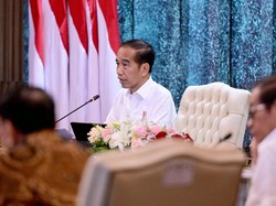 Manufaktur RI Anjlok, Jokowi Keluarkan Titah Ini