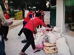 Kata Walkot Depok soal Kader PDIP Buang 3 Pikap Sampah ke Kantornya Kata Walkot Depok soal Kader PDIP Buang 3 Pikap Sampah ke Kantornya