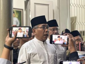 Instruksi Tegas Gus Yahya Usai Rombongan Kiai NU Dikeroyok di Karawang Instruksi Tegas Gus Yahya Usai Rombongan Kiai NU Dikeroyok di Karawang