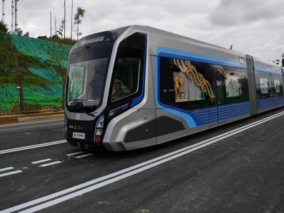 Melihat Uji Coba Kereta Tanpa Rel di IKN