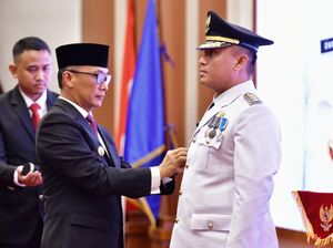 Zudan Minta Pj Bupati Bone Andi Winarno Bayar Gaji-TPP ASN Sesuai Jadwal Zudan Minta Pj Bupati Bone Andi Winarno Bayar Gaji-TPP ASN Sesuai Jadwal