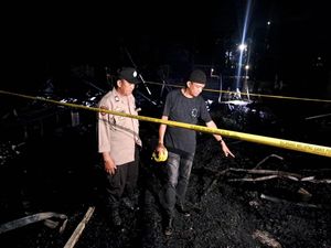 3 Rumah Terbakar di Ajangale Bone, Bocah Usia 9 Tahun Tewas Terjebak