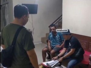 Alasan Eks Kekasih Sebar Video Syur AD: Sakit Hati-Berbagi Fantasi Alasan Eks Kekasih Sebar Video Syur AD: Sakit Hati-Berbagi Fantasi