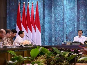 Prabowo Sarankan Otorita Prioritaskan Bangun Gedung Lembaga Negara di IKN Prabowo Sarankan Otorita Prioritaskan Bangun Gedung Lembaga Negara di IKN