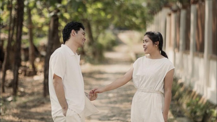 Serunya Mikha Angelo Saat Makan Bareng Gregoria Mariska dan Keluarga Gregoria Mariska Tunjung