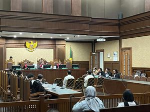 Kakak Hakim Agung Gazalba Tolak Bersaksi, Hakim Minta Tanpa Disumpah