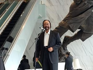 Paloh Buka Pameran di NasDem, Bicara Sensitivitas Saat Koruptor Ditangkap