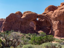 Runtuhnya Toilet Zaman Jurassic