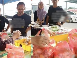 Baru 10 Menit Buka, Penjual Ini Terharu Nasi Lemak Diborong Ludes 32 Porsi! Baru 10 Menit Buka, Penjual Ini Terharu Nasi Lemak Diborong Ludes 32 Porsi!