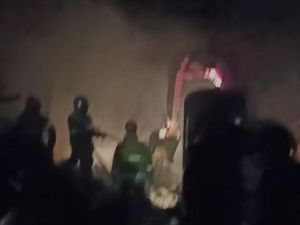 Kebakaran Gudang Rosok Nogosari Boyolali, Api Diduga dari Sampah Dibakar Kebakaran Gudang Rosok Nogosari Boyolali, Api Diduga dari Sampah Dibakar