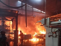 Pabrik Tekstil di Purwakarta Terbakar, Satu Karyawan Tewas