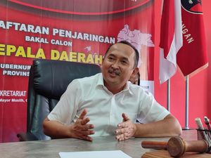 Ade Sumardi Ngaku Optimis Maju Bareng Airin di Pilgub Banten Ade Sumardi Ngaku Optimis Maju Bareng Airin di Pilgub Banten