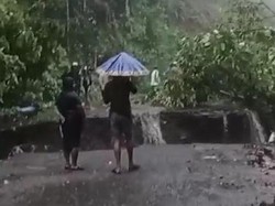 Banjir dan Longsor Terjang Mamuju: 1 Rumah Hanyut-410 KK Terisolir