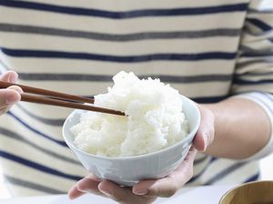 Apa Benar Makan Nasi Bisa Bikin Batuk? Ini Kata Ahli Apa Benar Makan Nasi Bisa Bikin Batuk? Ini Kata Ahli