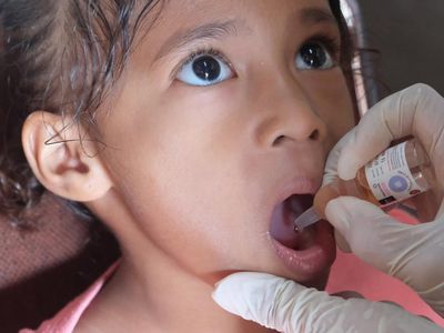 Melihat Proses Imunisasi Polio di Bali