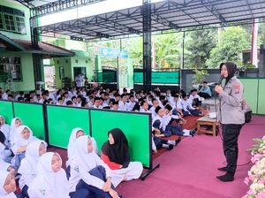 Santri di Blitar Diajak Cegah Kekerasan-Bullying di Ponpes