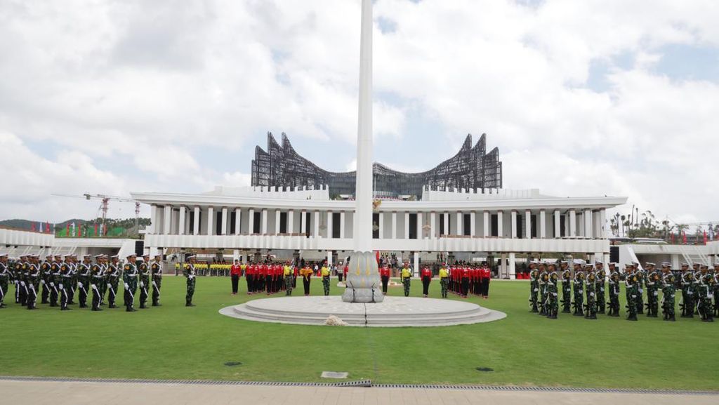 Melihat Latihan Gabungan Paskibraka Nasional 2024 di Istana Garuda IKN Melihat Latihan Gabungan Paskibraka Nasional 2024 di Istana Garuda IKN