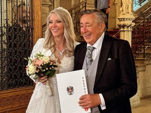 Miliarder Meninggal di Usia 91 Tahun, Baru Nikah 2 Bulan dengan Istri Ke-6 Miliarder Meninggal di Usia 91 Tahun, Baru Nikah 2 Bulan dengan Istri Ke-6
