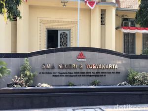 Keren! Hampir 100% Lulusan SMAN 3 Jogja Masuk Kampus Negeri Keren! Hampir 100% Lulusan SMAN 3 Jogja Masuk Kampus Negeri