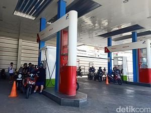 Geger Beli Pertamax Rp 100 Ribu Kena Admin Rp 5 Ribu Ternyata di SPBU Bali Geger Beli Pertamax Rp 100 Ribu Kena Admin Rp 5 Ribu Ternyata di SPBU Bali