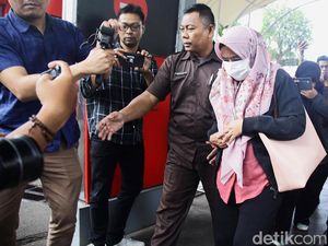 Usai Diperiksa KPK, Miryam S Haryani Diam Seribu Bahasa