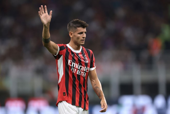  Alvaro Morata of AC Milan reacts during the Trofeo Berlusconi match between AC Milan and Monza at Stadio Giuseppe Meazza on August 13, 2024 in Milan, Italy. (Photo by Jonathan Moscrop/Getty Images)