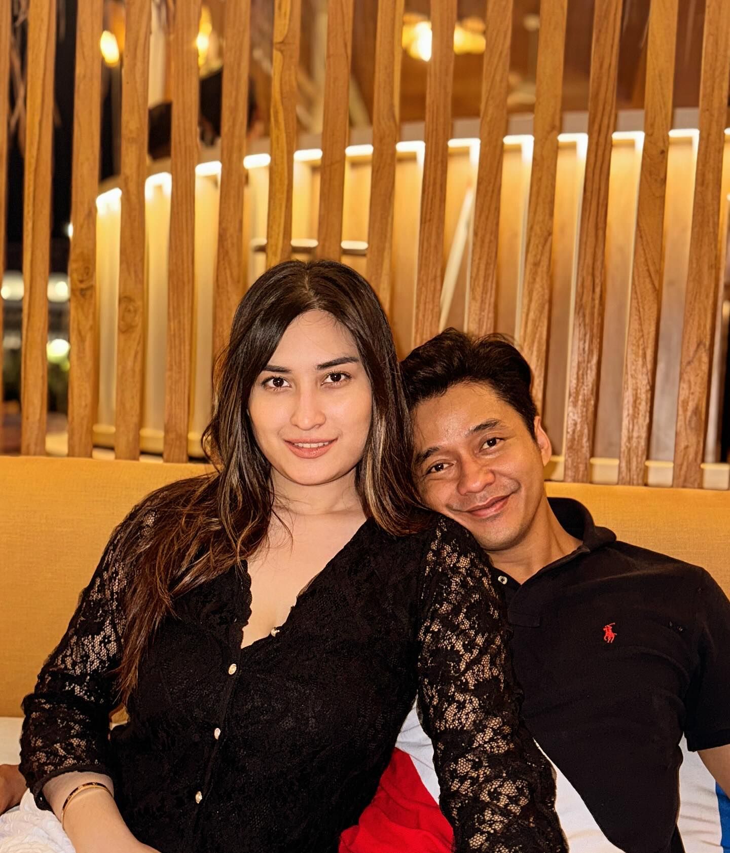 Angbeen Rishi Istri Adly Fairuz
