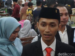 Mahasiswa Dilantik Anggota DPRD Demak, Cita-cita Polisi Malah Jadi Politisi