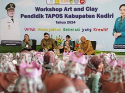 Bupati Kediri Targetkan Seluruh Pendidik Tapos Terima Insentif di 2025