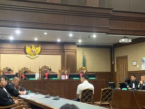 Harvey Moeis Didakwa Korupsi Timah Rugikan Negara Rp 300 T dan TPPU