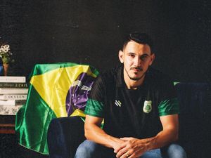 PSMS Medan Umumkan Pemain Asing dari Brasil Juninho Cabral PSMS Medan Umumkan Pemain Asing dari Brasil Juninho Cabral