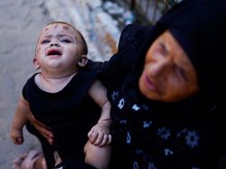 Kasihan! Bayi Ini Kehilangan Seluruh Keluarganya Akibat Serangan Israel