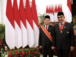 2 Kader Terbaik Gerindra Dianugerahi Tanda Kehormatan dari Presiden Jokowi