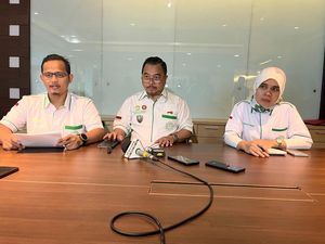 Polemik 18 Anggota Paskibraka Tak Berjilbab Saat Pengukuhan Polemik 18 Anggota Paskibraka Tak Berjilbab Saat Pengukuhan