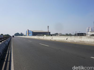 Penampakan Lampu Flyover Kopo Hilang Diduga Digondol Maling