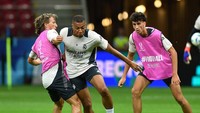 Mbappe dan Endrick ada dalam skuad Madrid untuk melawan Atalanta bersama Vinicius Junior, Rodrygo, dan Brahim Diaz.  