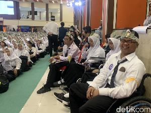 Potret Penutupan PKKMB RAJA Brawijaya 2024: Merayakan Inklusivitas Potret Penutupan PKKMB RAJA Brawijaya 2024: Merayakan Inklusivitas